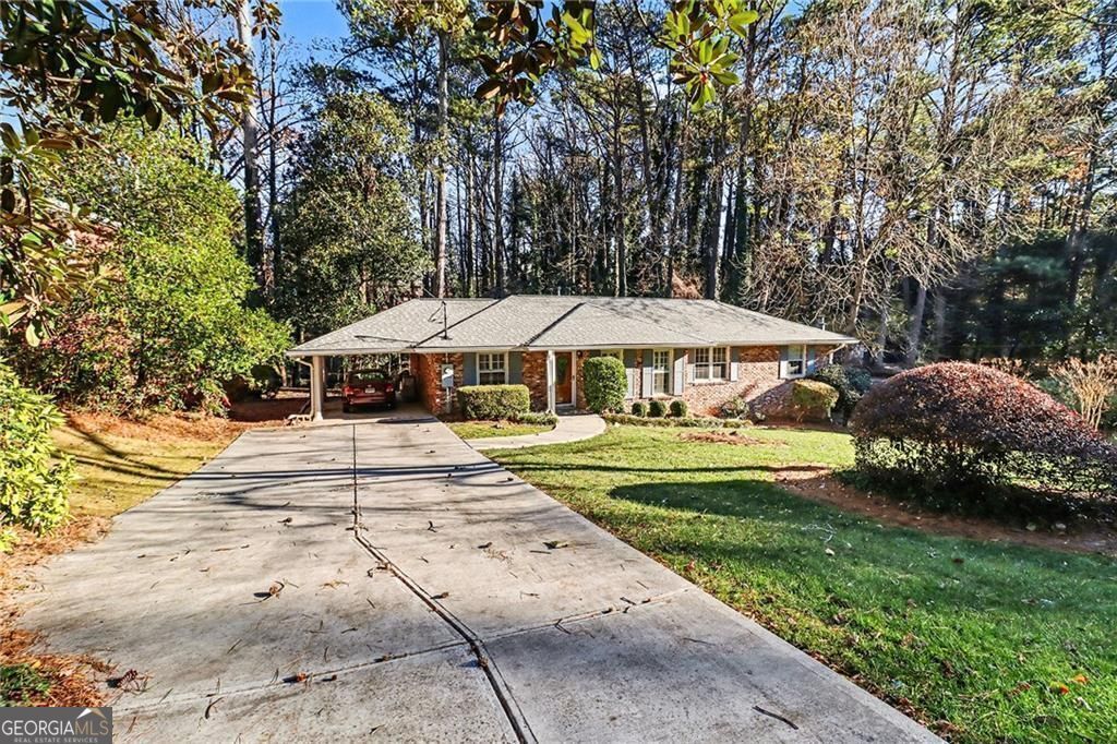 Property Photo:  1777 Rosalind Drive NE  GA 30329 
