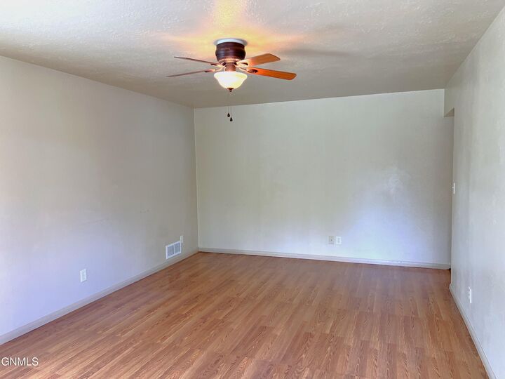 Property Photo: 314 S Anderson Street ND 58504