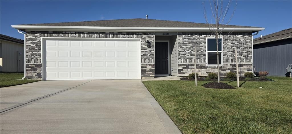 Property Photo: 37814 W 208th Terrace KS 66021