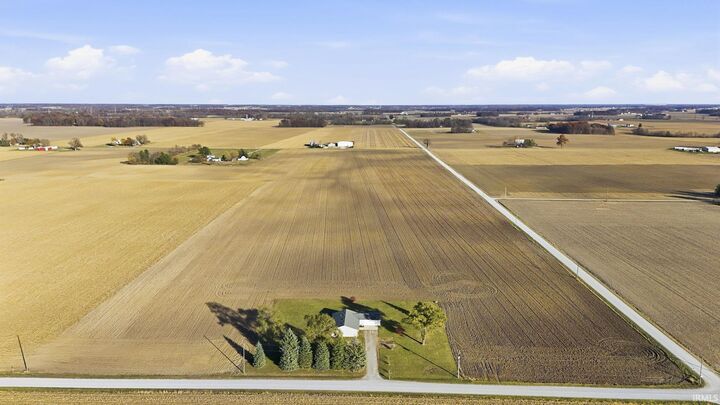 Property Photo:  11063 N 700 E  IN 46777-9722 