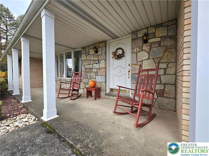 Property Photo:  4090 Farmersville Road  PA 18045 