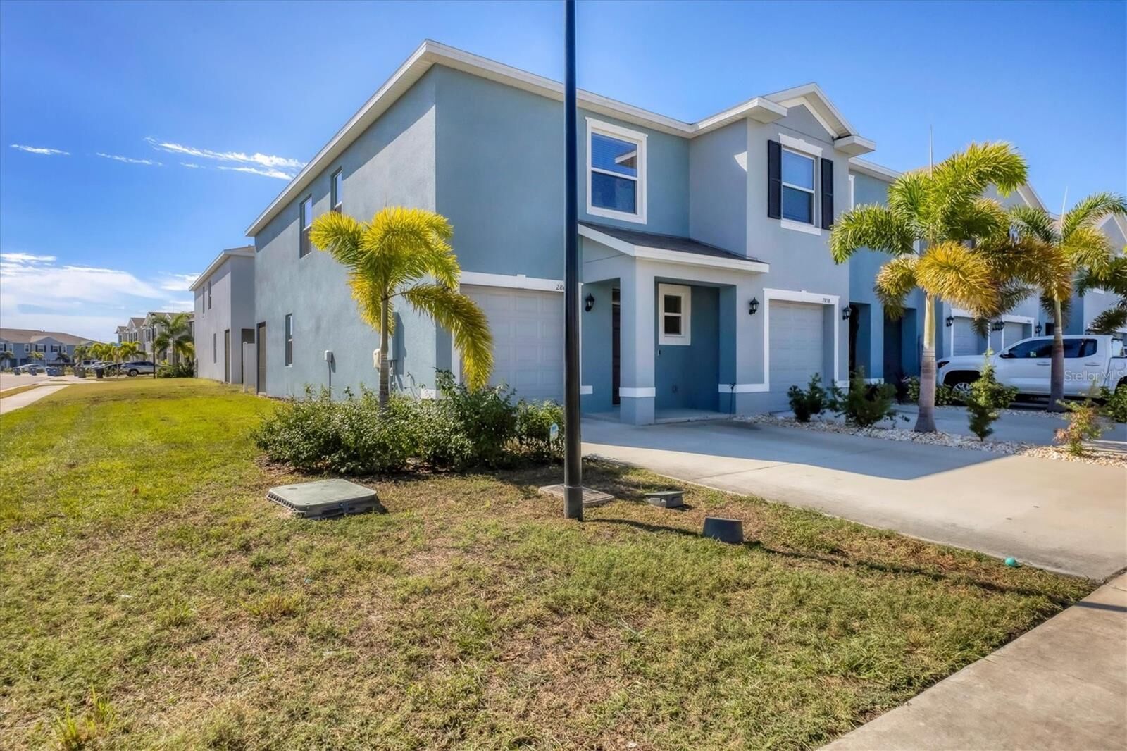 Property Photo:  2862 Newbern Banks Drive  FL 34208 