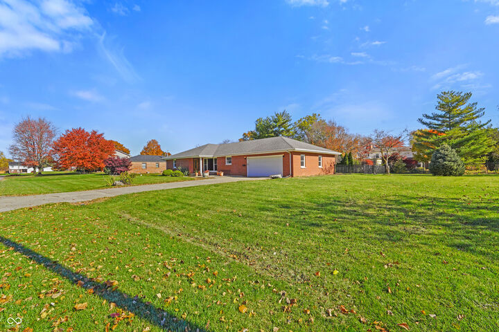 Property Photo: 492 Manor Drive IN 47274