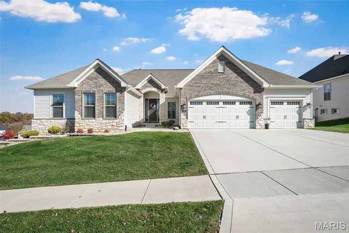 Property Photo: 312 Clewer Park Court MO 63367