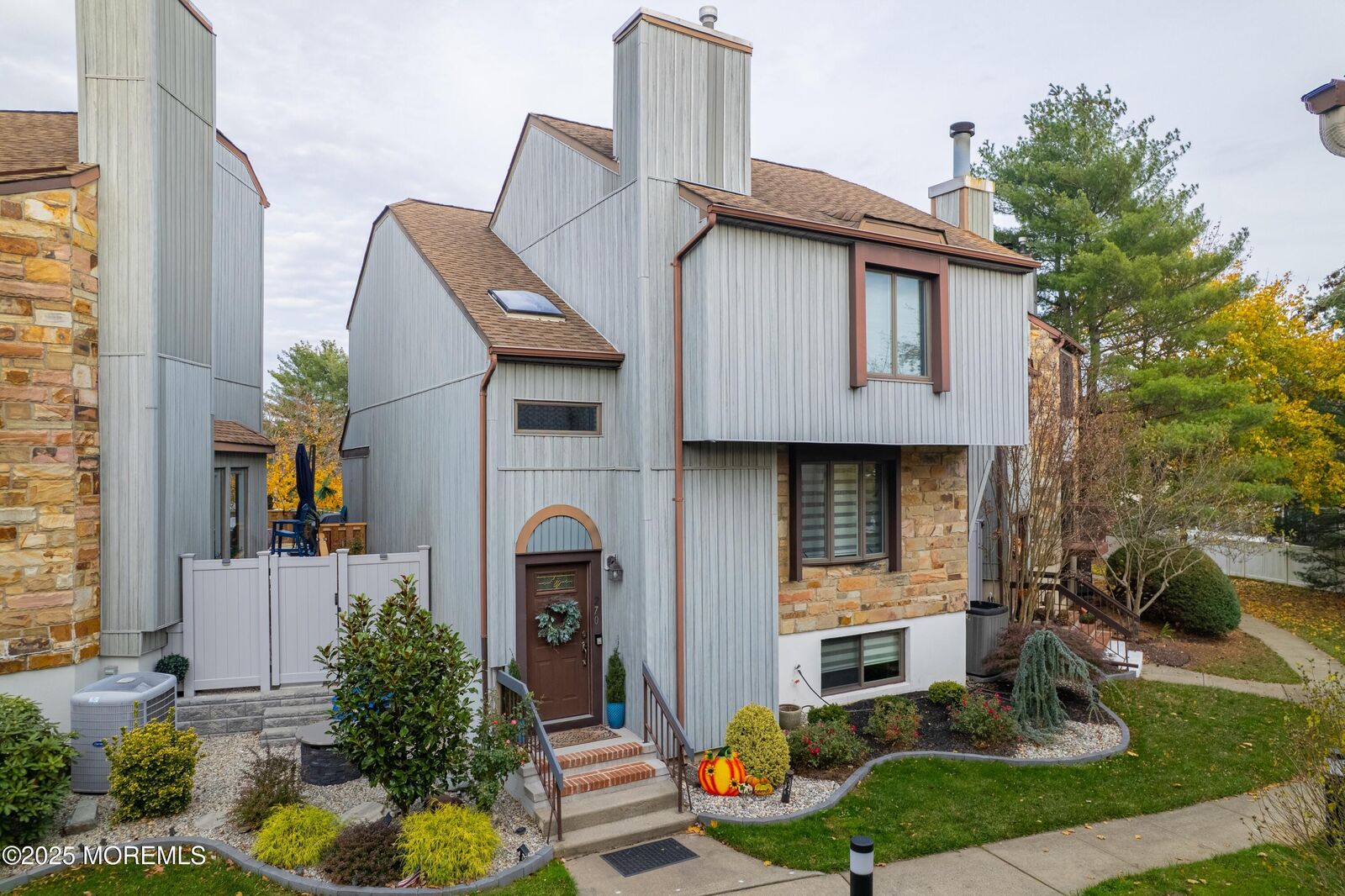 Property Photo:  270 Silver Lane  NJ 08857 