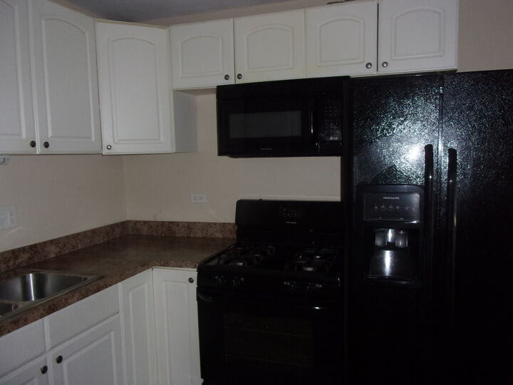 Property Photo: 9S110 S Frontage Road 205 IL 60527