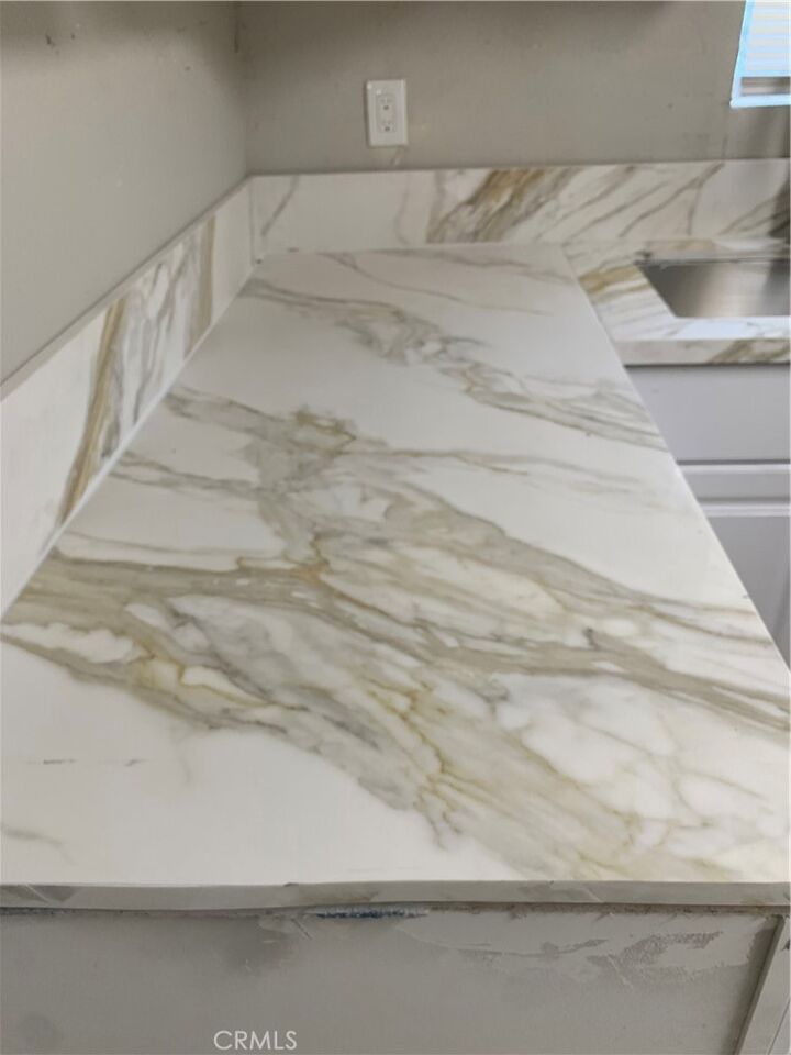 Property Photo:  636 W 52nd  CA 90037 