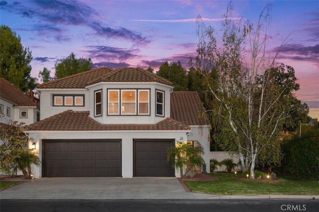 Property Photo: 28 Lawnridge CA 92679