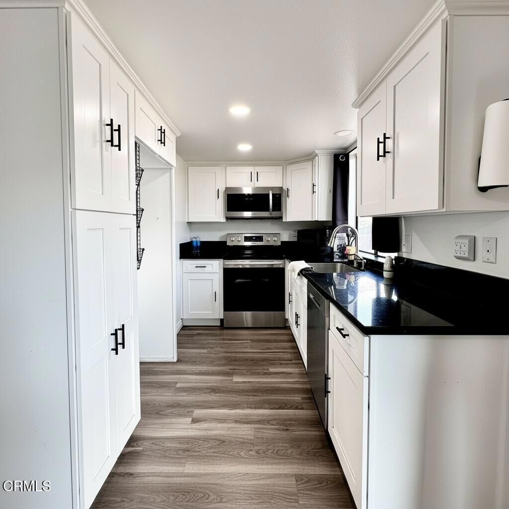 Property Photo: 129 E Ventura Street A CA 93060