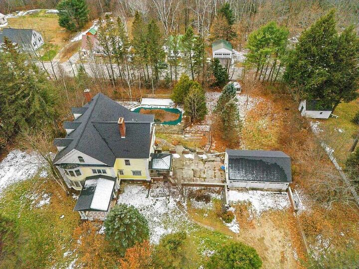 Property Photo: 405 Pine Street ME 04276