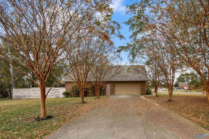 Property Photo: 113 Retriever Run AL 35750