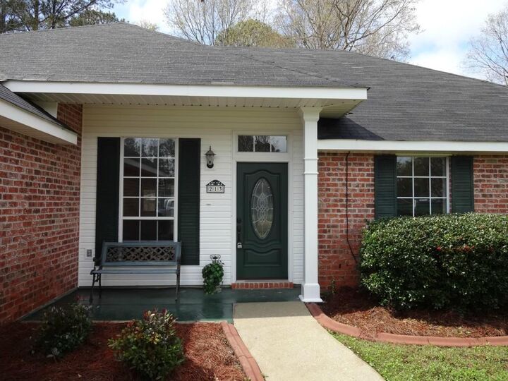 Property Photo: 213 Skipper Drive LA 70471