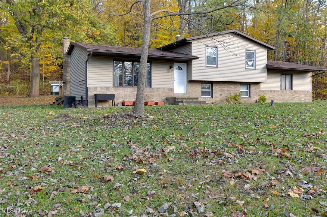 Property Photo: 9416 Keiffer Road OH 44255