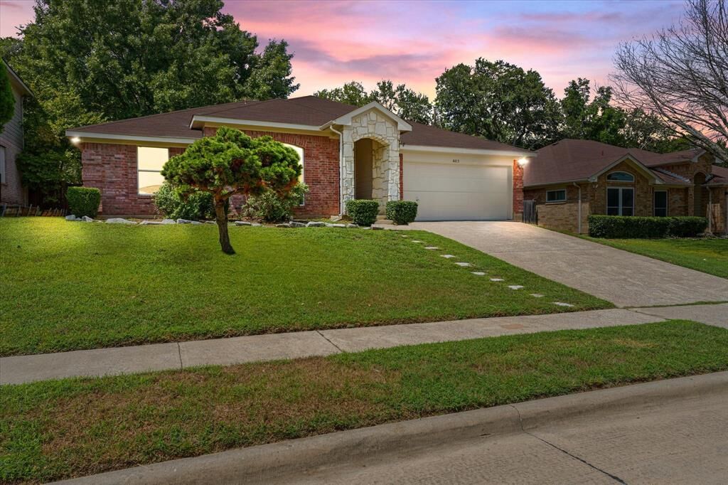 Property Photo:  4415 Malvern Hill Road  TX 75052 