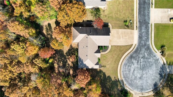 Property Photo: 13780 Crazy Horse Drive AR 72758