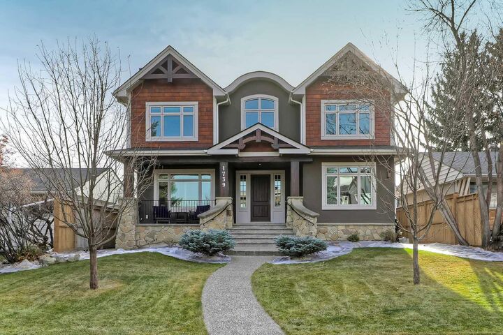 1739 49 Avenue SW  Calgary AB T2T 2V1 photo