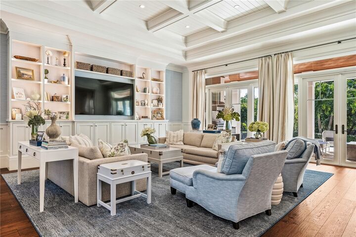 Property Photo: 1335 Little Harbour Lane FL 32963