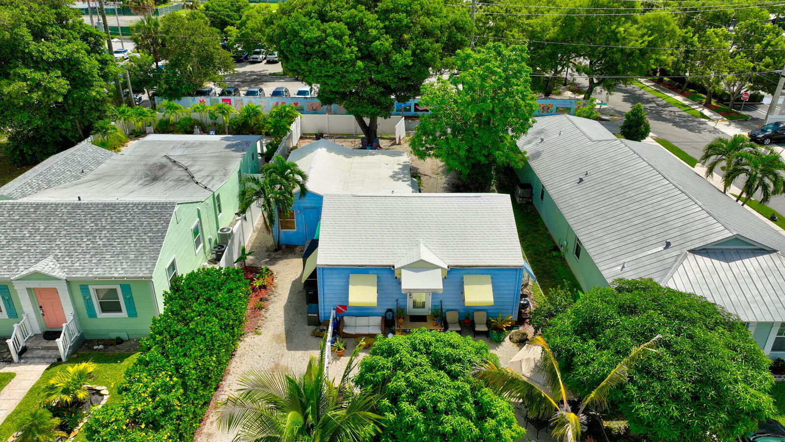 Property Photo:  629 SE 4th Avenue  FL 33483 