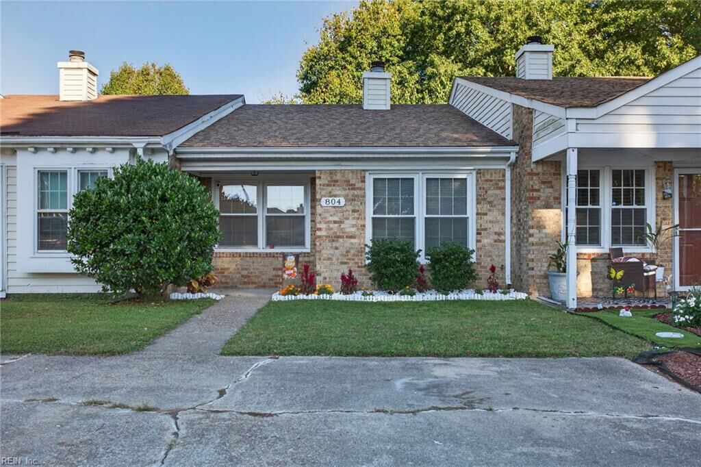Property Photo:  804 Tenure Ln  VA 23462 