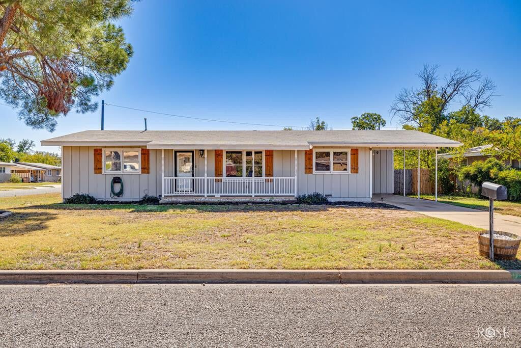 Property Photo:  2549 Baylor Avenue  TX 76904 