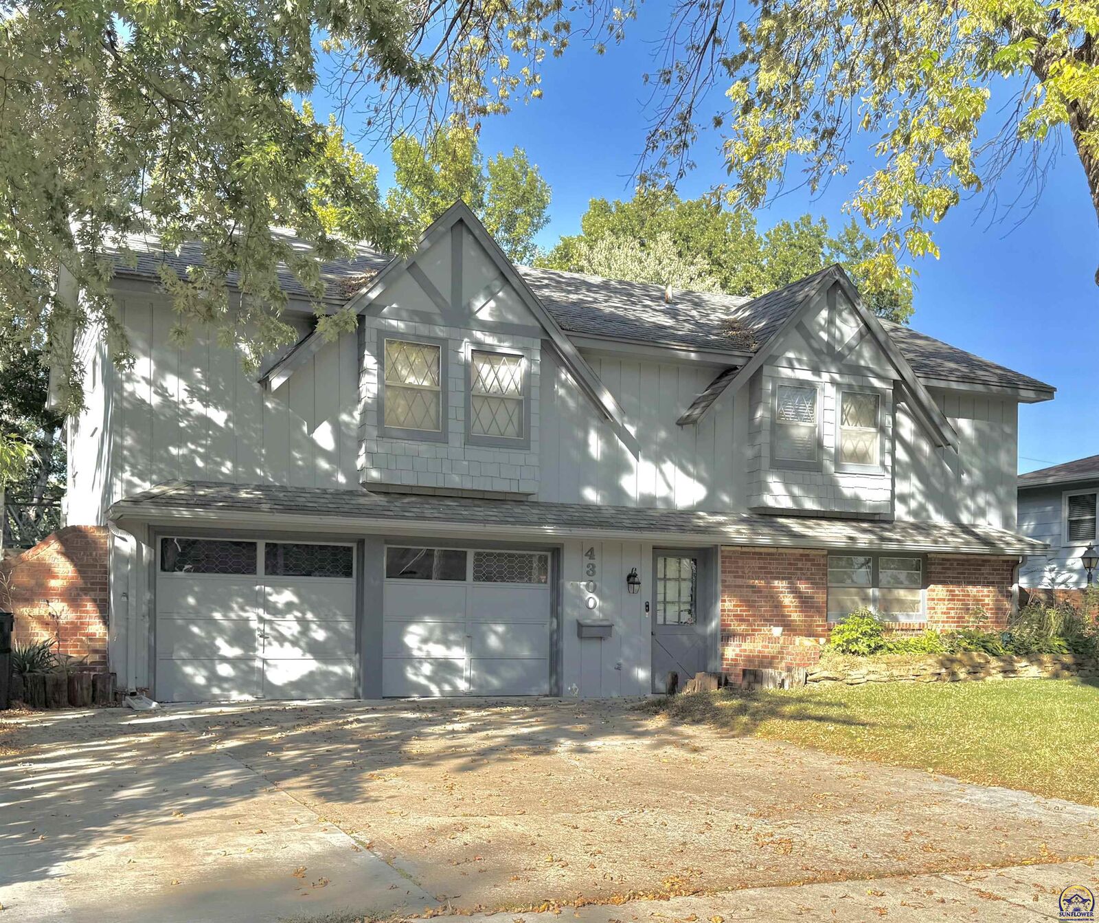 Property Photo: 4300 SW 30th St KS 66614