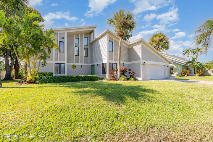 Property Photo:  4 Spinnaker Point Court S  FL 32937 