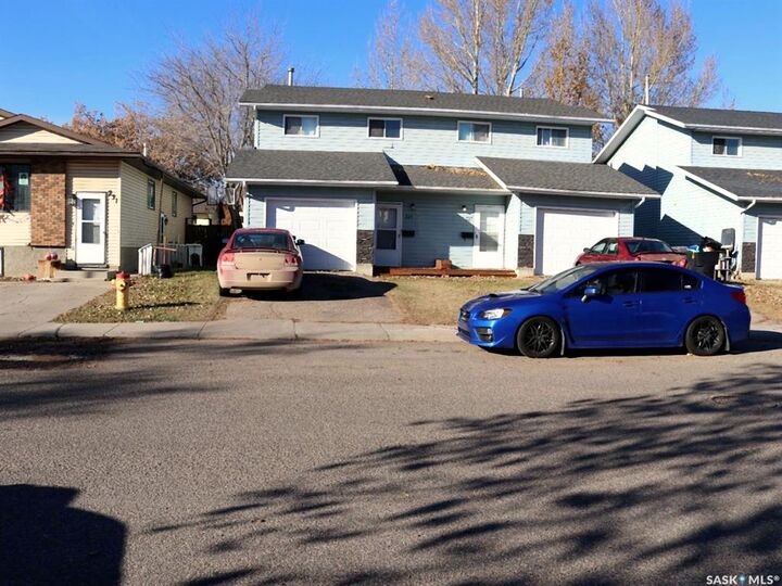 Property Photo: 227-229 Wakabayashi Way SK S7K 7M4