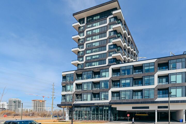 Photo de la propriété: 2489 Taunton Road 717 ON L6H 3R9
