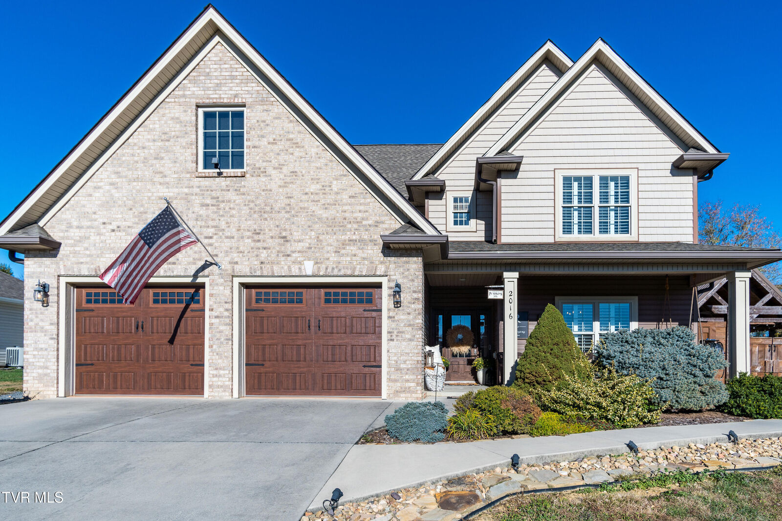 Property Photo:  2016 Carsons Way  TN 37686 