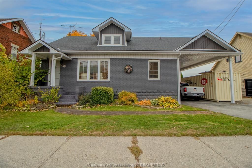 Property Photo: 148 Margaret Avenue ON N8A 2A1