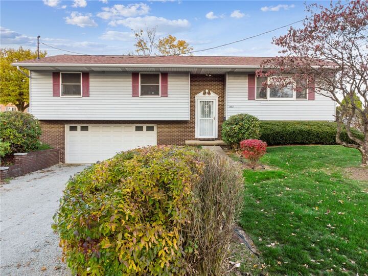 502 Hemlock  Mt Pleasant Boro PA 15666 photo