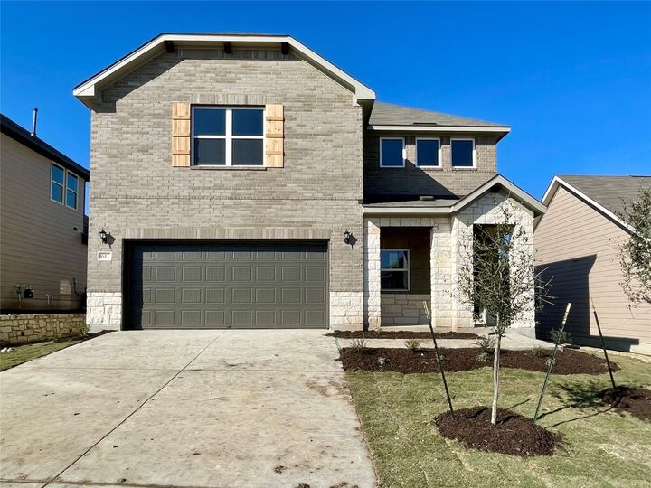 Property Photo:  611 Palo Brea Loop  TX 78634 