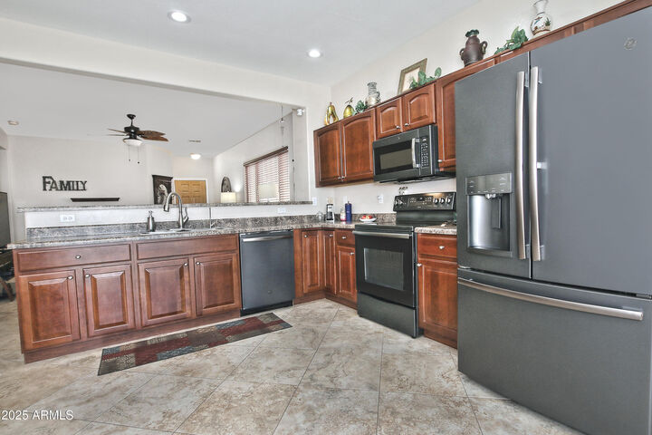 Property Photo:  8176 S Pioneer Court  AZ 85118 