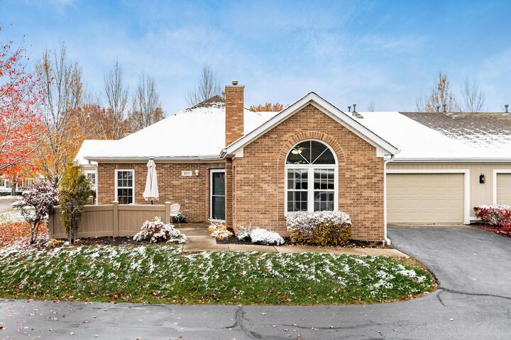 Property Photo:  819 Windward Way  OH 43230 