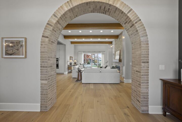 Property Photo:  2320 Red Oak Street  OH 43035 