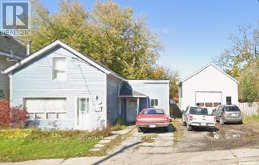 Property Photo:  40 Queen Street  ON K9V 1S4 