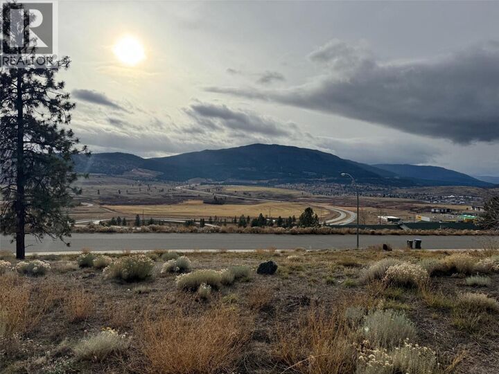 Photo de la propriété:  2860 Peregrine Way  BC V1K 0B4 
