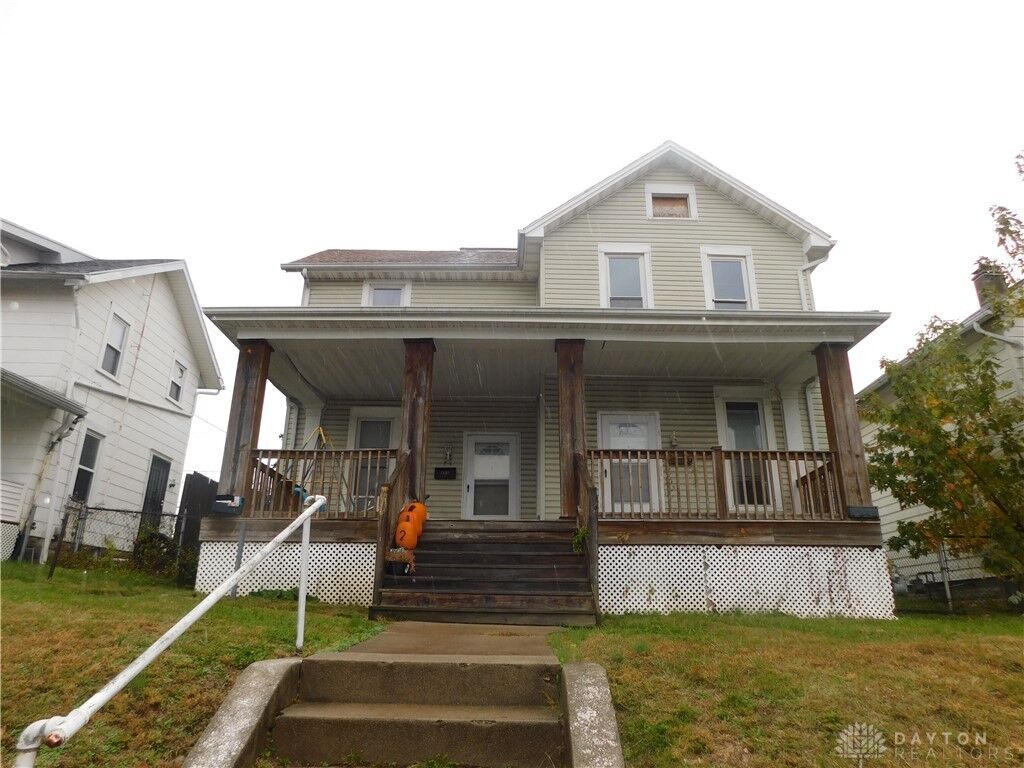 Property Photo: 1580 Highland Avenue 1582 1/2 OH 45503
