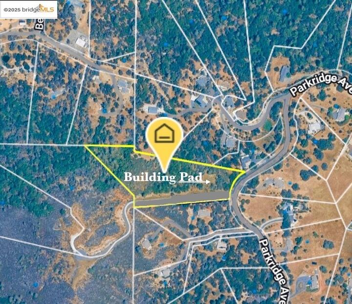 Property Photo:  15899 Parkridge Ave  CA 95370 