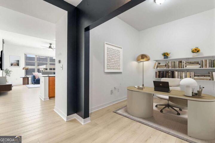 565 Peachtree Street NE 1005  Atlanta GA 30308 photo