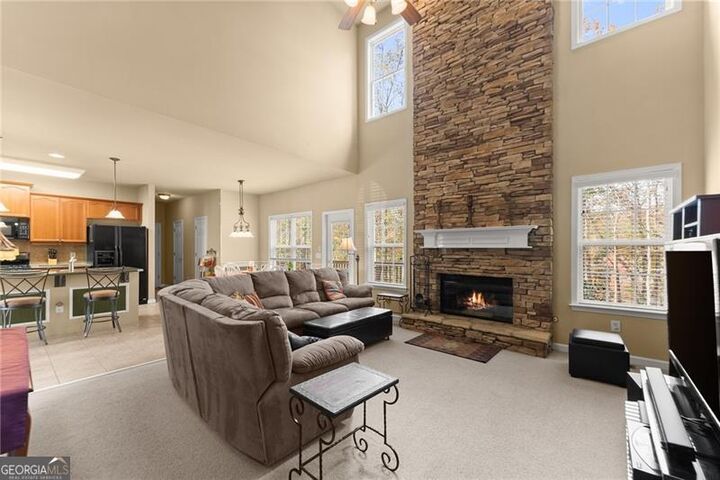 Property Photo: 1000 Island Bluff Lane GA 30518