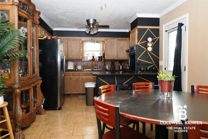 Property Photo:  610 E Price Street  KS 67846 