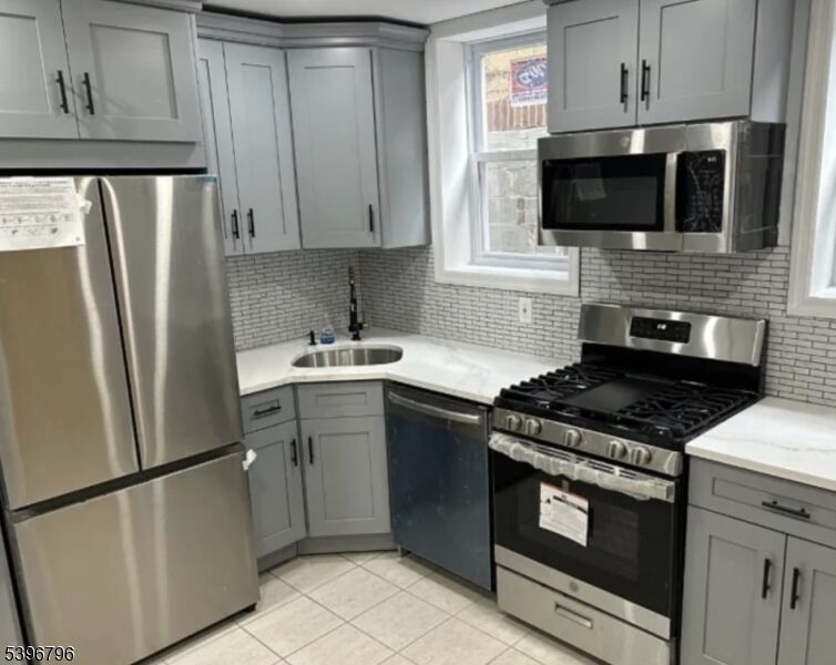 Property Photo:  280 Wilson Ave L2  NJ 07032 