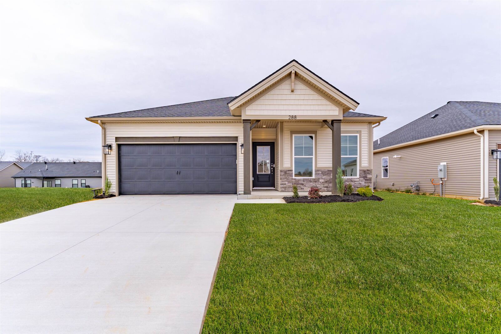 Property Photo:  288 Applegate Drive  KY 42420 