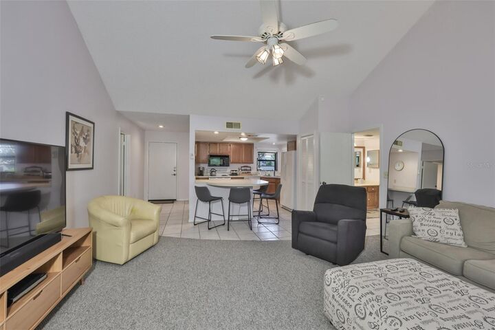 Property Photo:  1305 Spry Court  FL 33573 