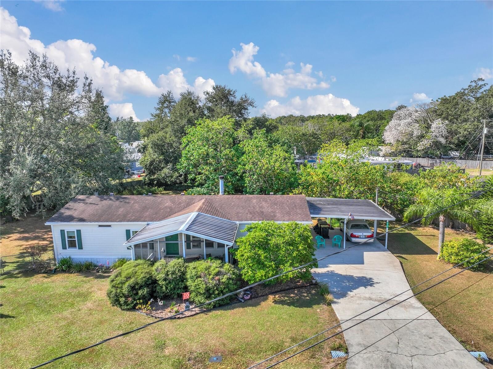 Property Photo: 5663 Cherry Tree Lane FL 33811