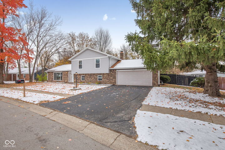 Property Photo:  11709 Cameron Drive  IN 46038 