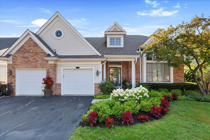 2809 Meadowview Court  Glenview IL 60026 photo