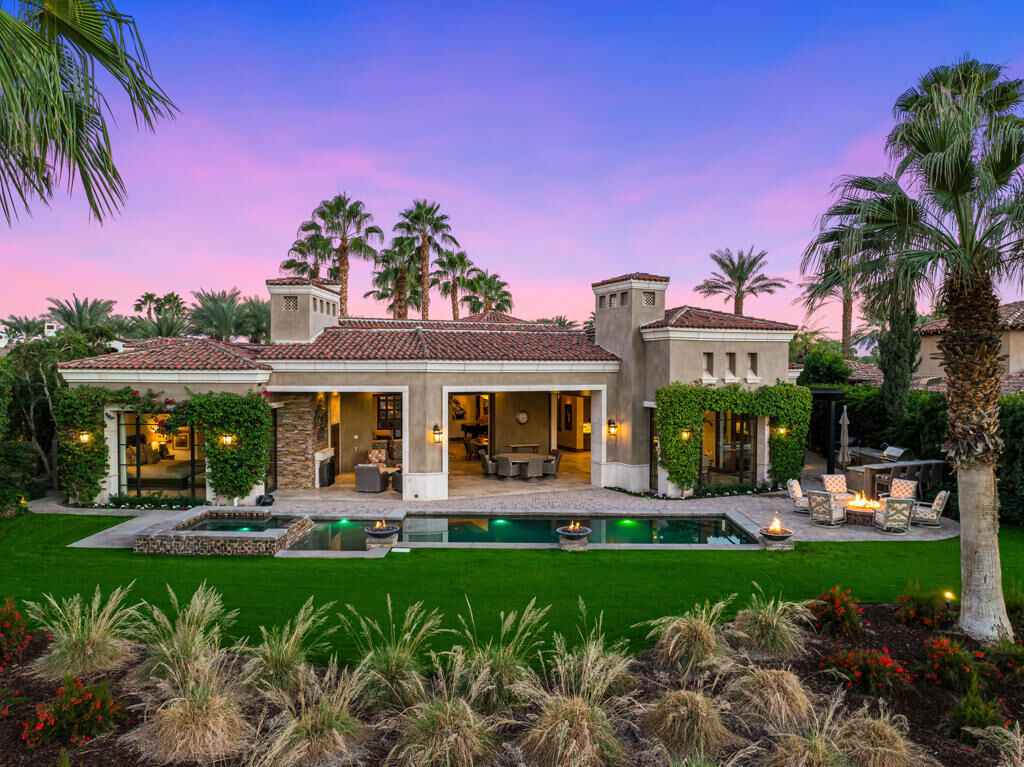 Property Photo:  52711 Via Dona  CA 92253 