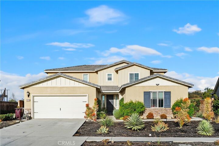 Property Photo:  34762 Kingsnake  CA 92563 